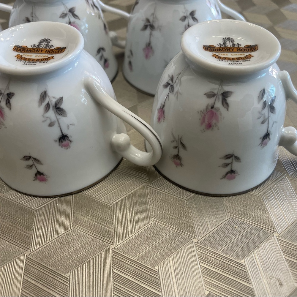 Harmony House Fine China Coffee Set - Picture 3 of 16